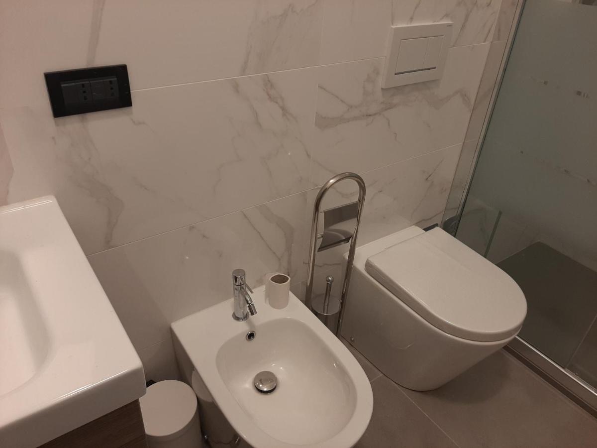 A Casa Da Joy Apartment Turin Ngoại thất bức ảnh